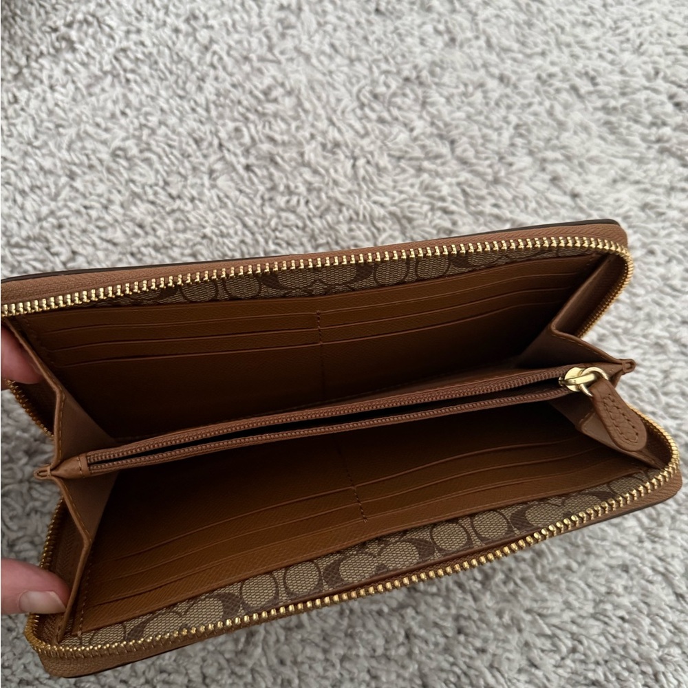 Coach Tan Leather Zip Wallet - Picture 3 of 3